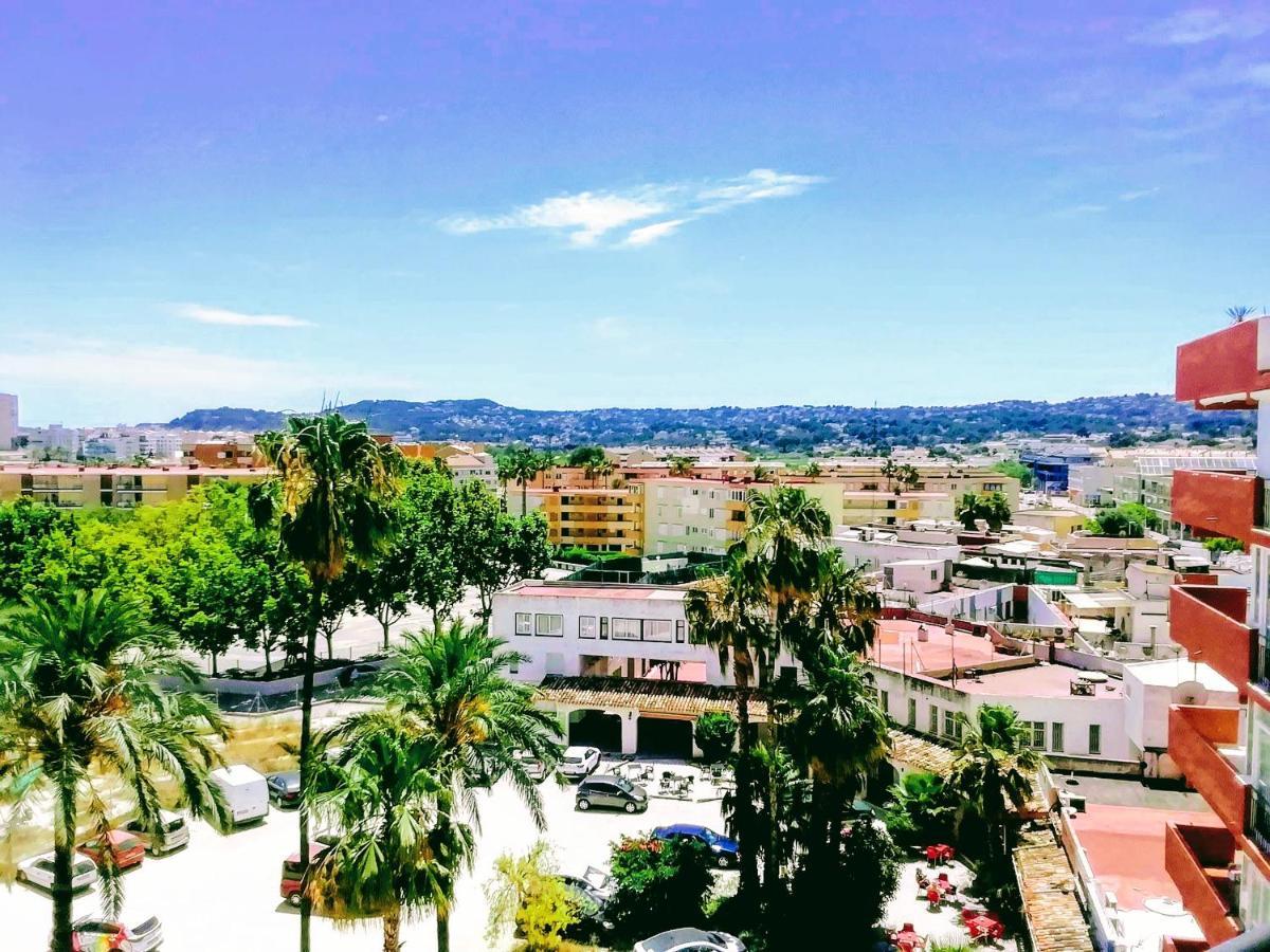 Apartamento, vistas al mar, a 3 minutos de la playa caminando Jávea Exterior foto