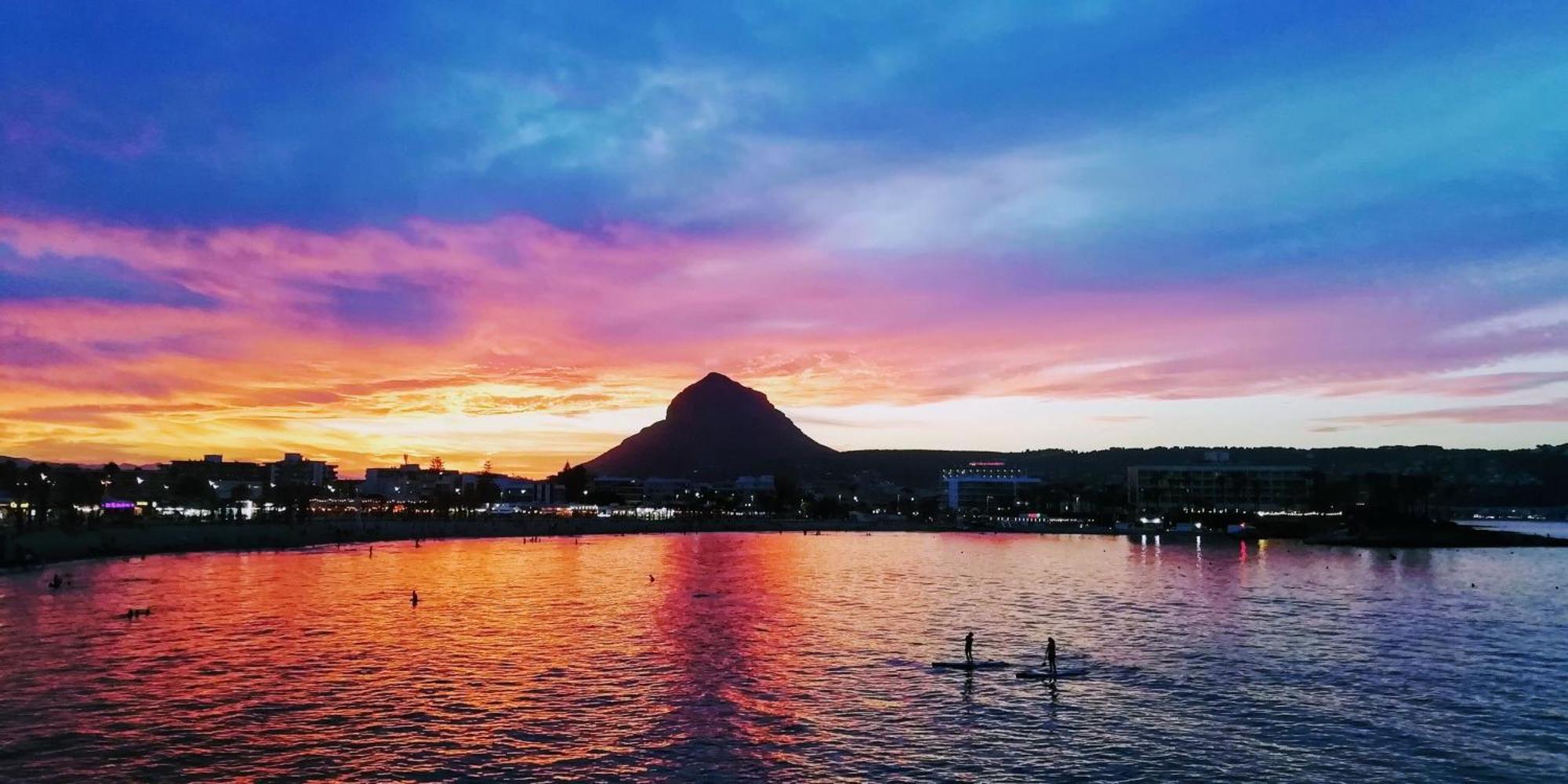 Apartamento, vistas al mar, a 3 minutos de la playa caminando Jávea Exterior foto